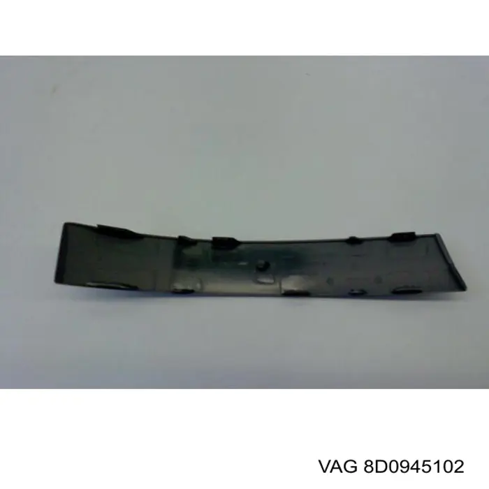 Comprar 8D0945102GRU VAG Cubierta para luz trasera derecha