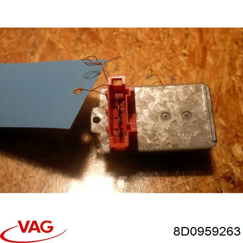 Resistencia de calefacción 8D0959263 VAG