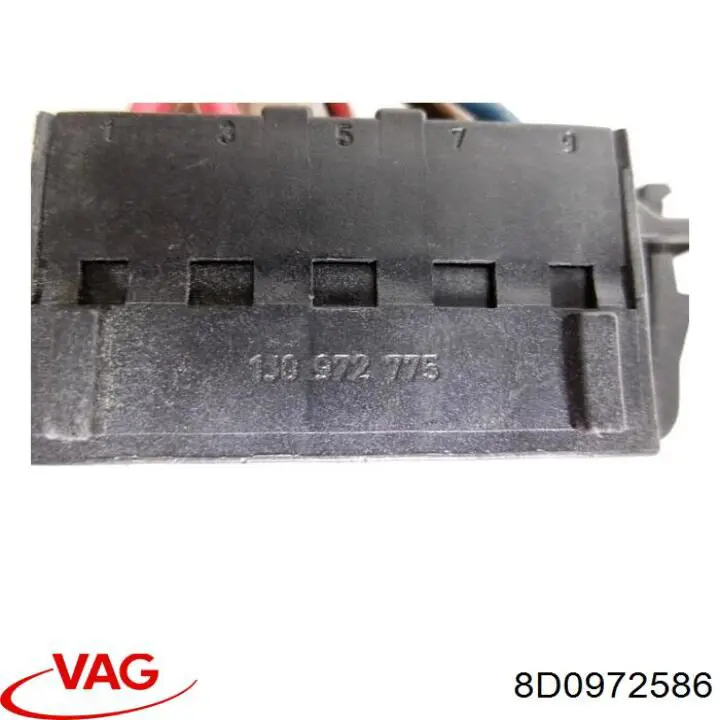 Comprar 8D0972586 VAG 
