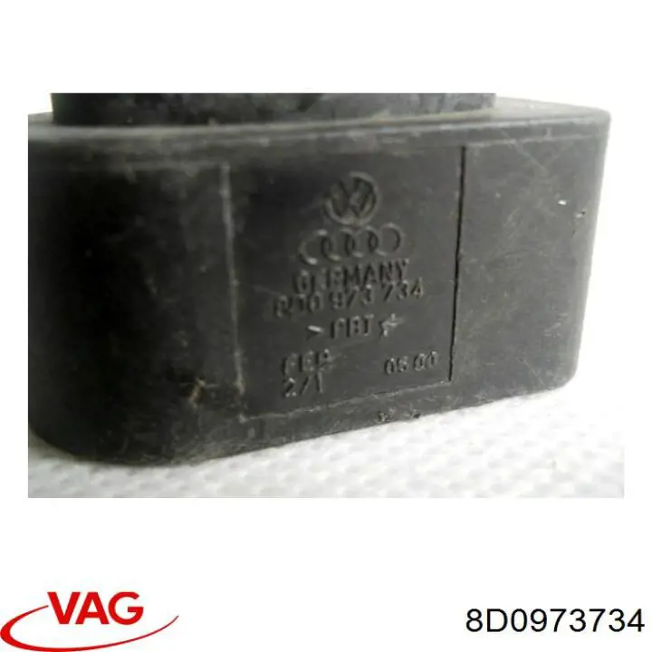Mazo de cables del compartimiento del motor 8D0973734 VAG