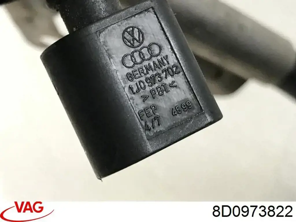 Conector de alternador 8D0973822 VAG