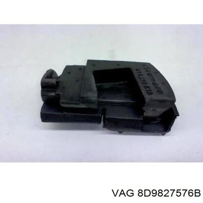  8D9827576B VAG