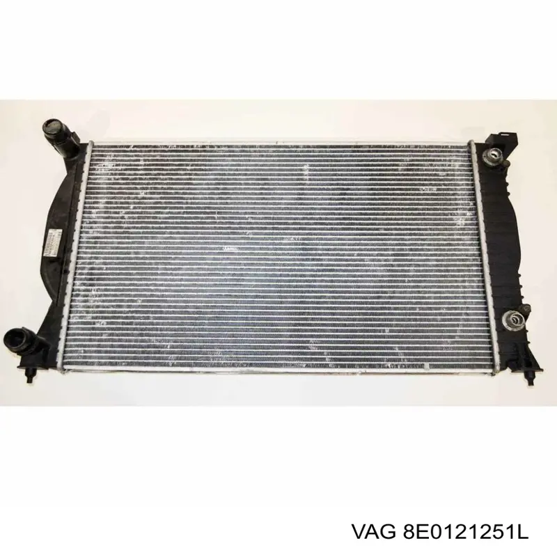 Radiador 8E0121251L VAG