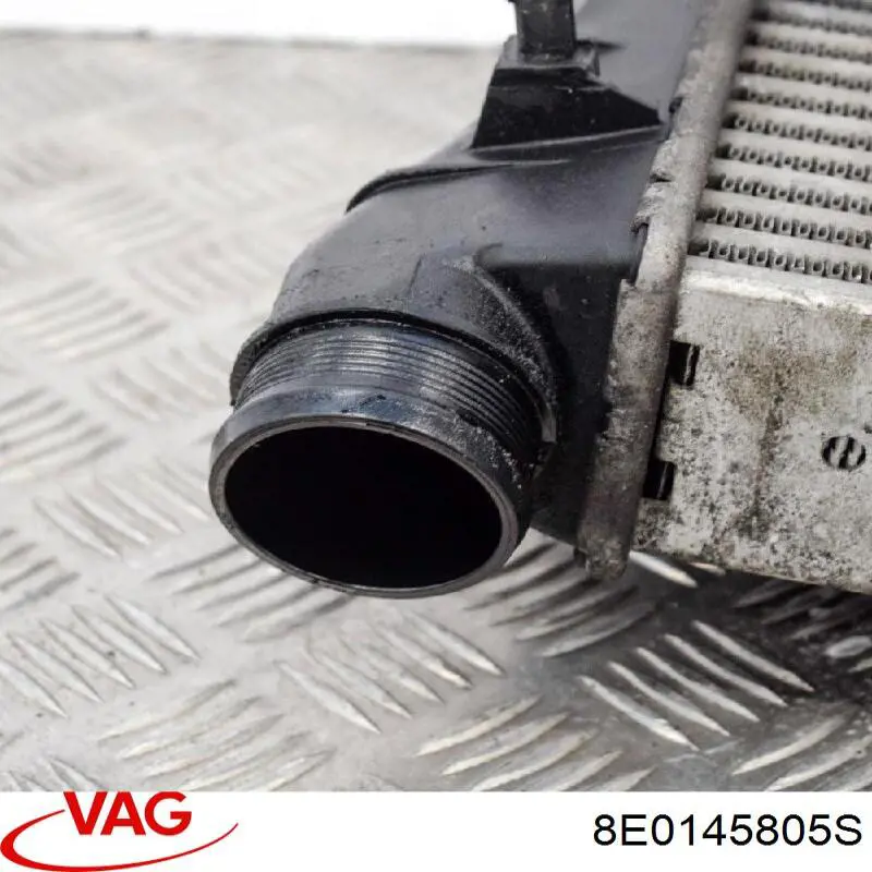 8E0145805S VAG Radiador de intercooler