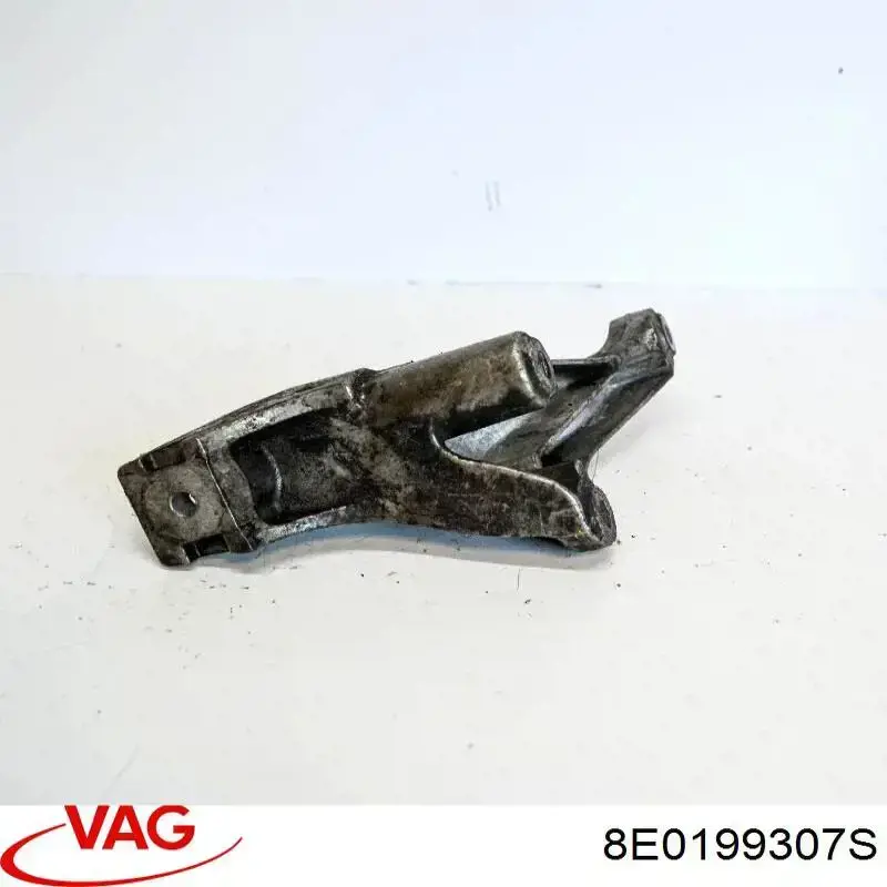 Soporte del soporte izquierdo del motor 8E0199307S VAG
