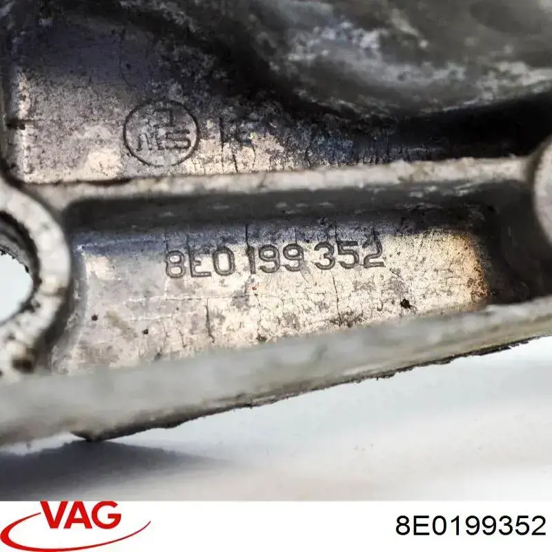 Comprar 8E0199352 VAG Soporte derecho del motor