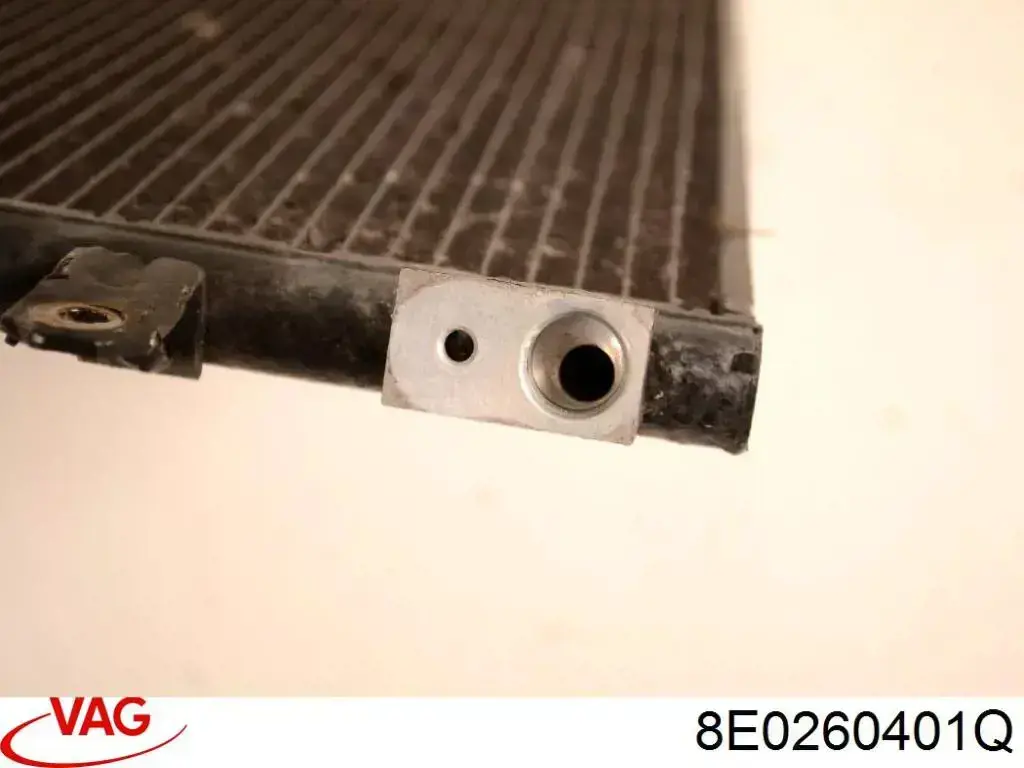 Condensador aire acondicionado 8E0260401Q VAG