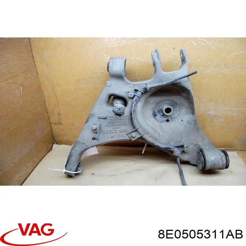 Comprar 8E0505311AC VAG Brazo suspension trasero inferior izquierdo