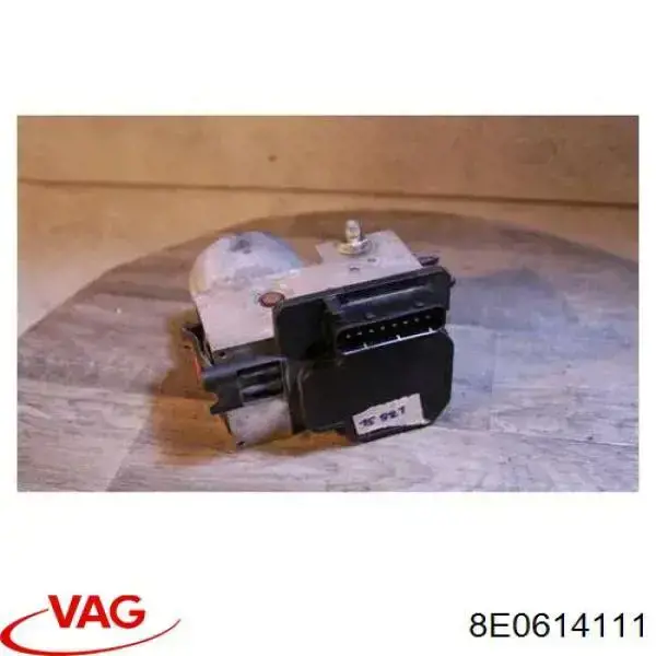 8E0614111 VAG Unidad de control ABS hidráulico