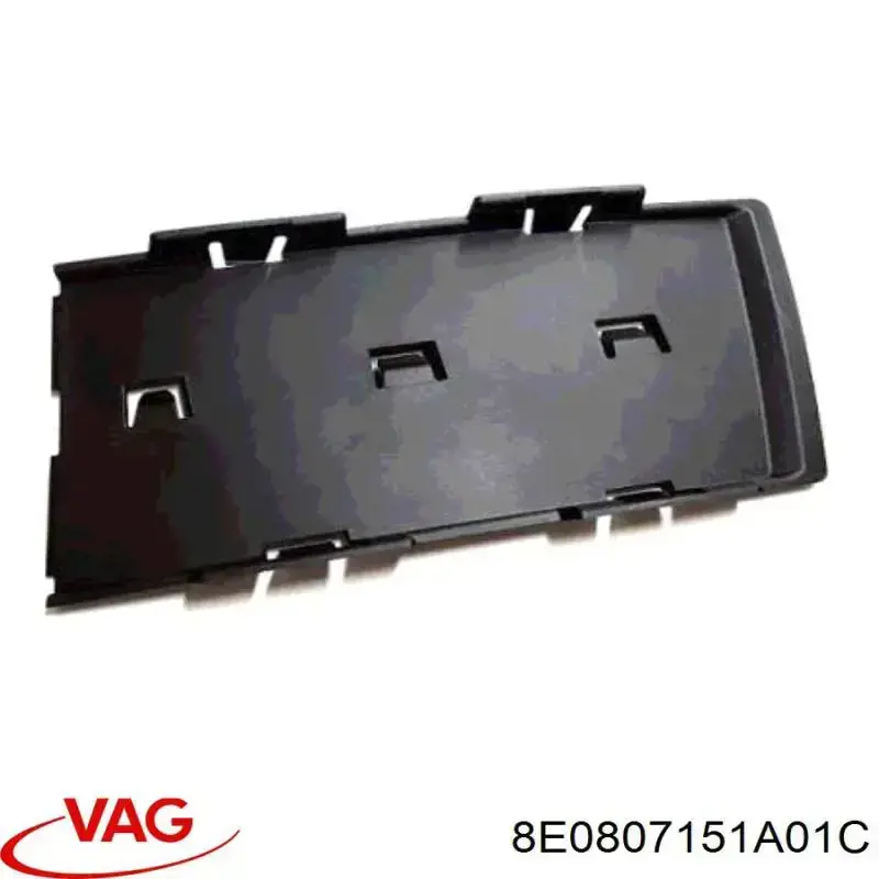 Moldura de parachoques delantera izquierda VAG 8E0807151A precio, desde 9,08 EUR