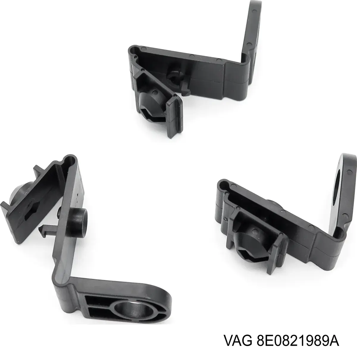 Clip de fijación del guardabarros delantero AND 30821218 precio, desde 15,06 EUR