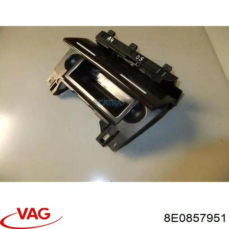 Comprar 8E0857951 VAG 