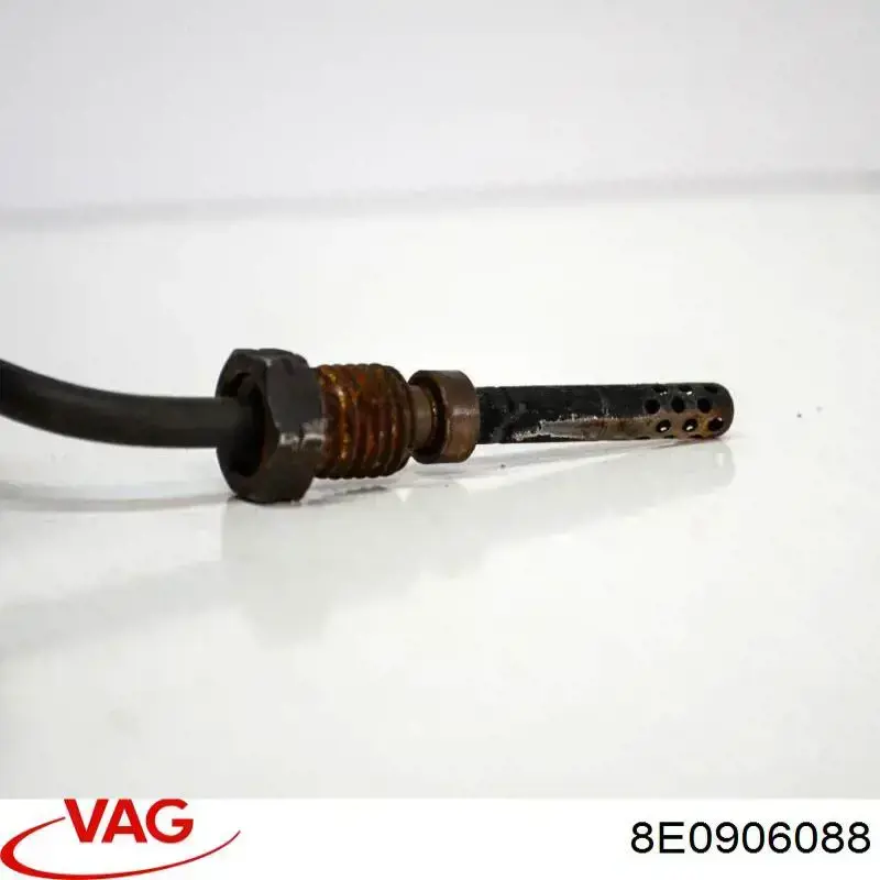 Sensor de temperatura de gases de escape antes del filtro de partículas 8E0906088 VAG