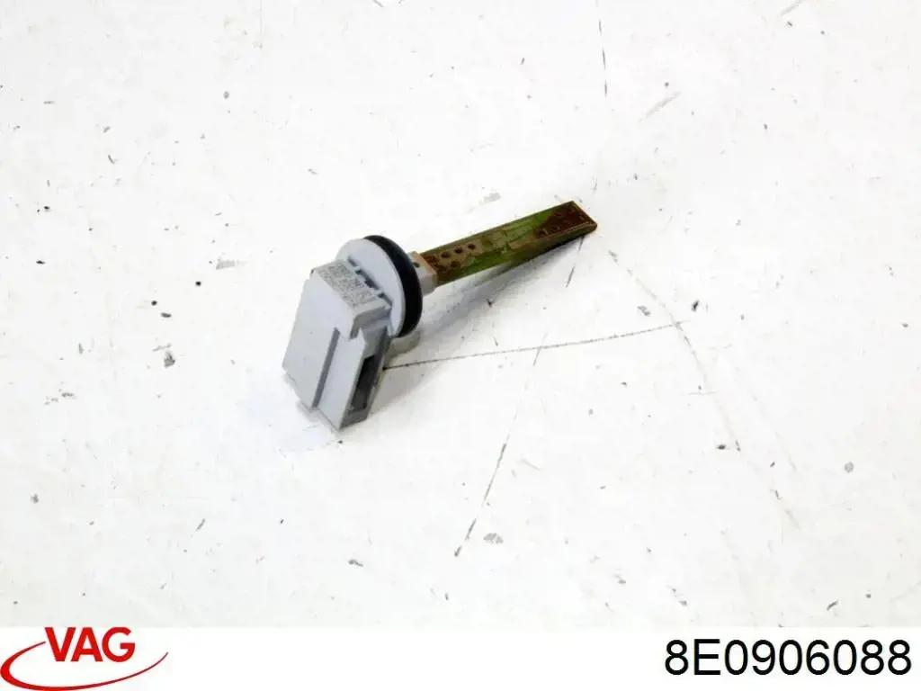  VAG 8E0906088