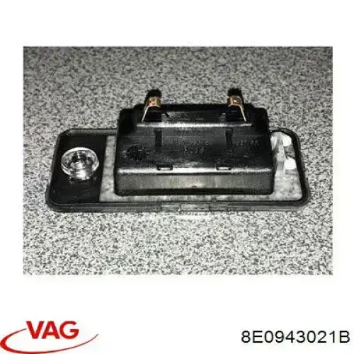 Comprar 8E0943021B VAG Luz matricula