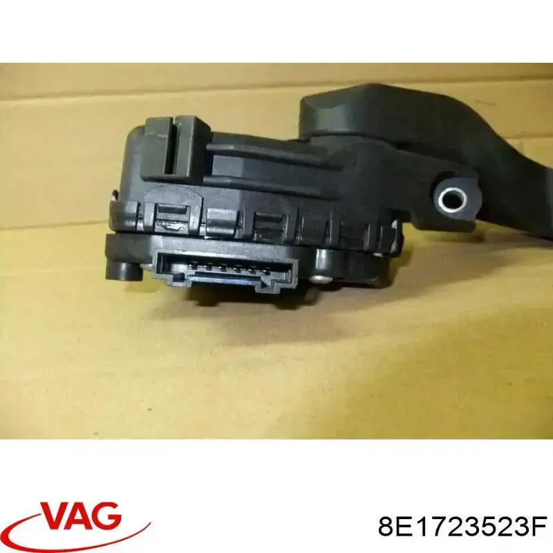 8E1723523F VAG pedal de acelerador