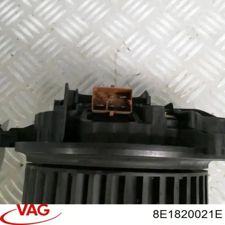 Motor eléctrico, ventilador habitáculo Audi A4 8EC