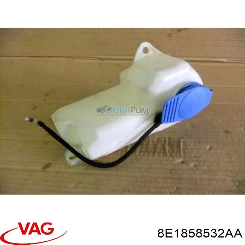 Carcasa interior del espejo retrovisor derecho VAG 8E1858532AA precio, desde 53,72 EUR