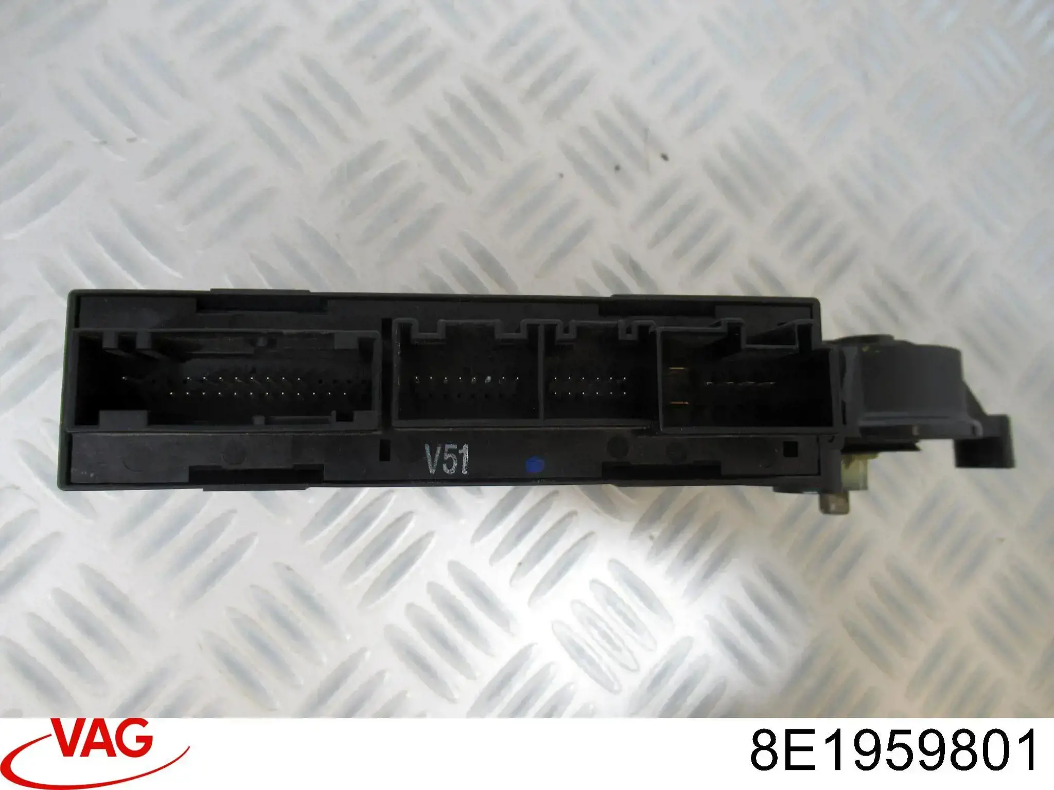 Comprar 8E1959801 VAG Motor ventanilla coche, puerta delantera izquierda