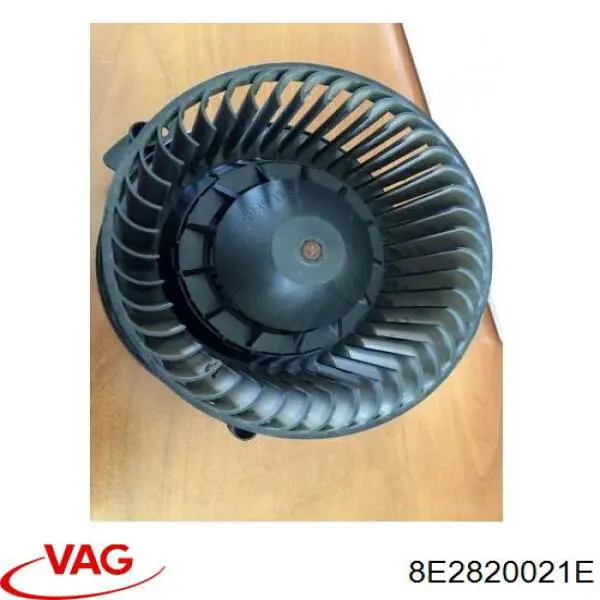 Ventilador de calefacción VAG 8E2820021E precio, desde 46,46 EUR