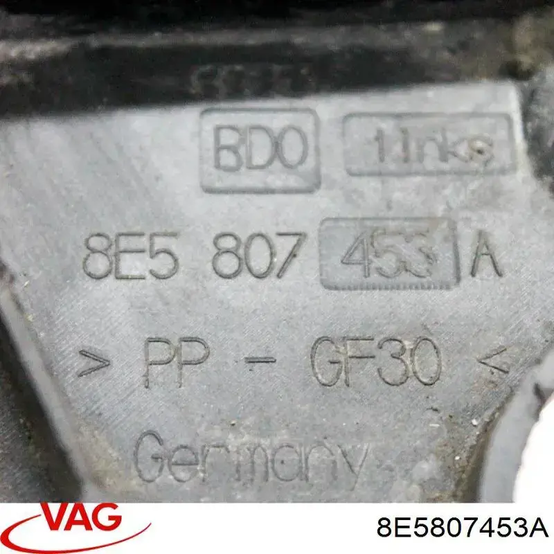 Guía izquierda del parachoques trasero VAG 8E5807453A precio, desde 18,01 EUR