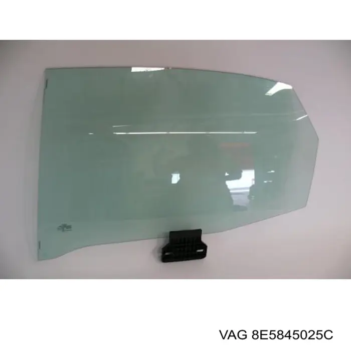 Cristal de puerta trasera izquierda VAG 3R5845025 precio, desde 21,66 EUR