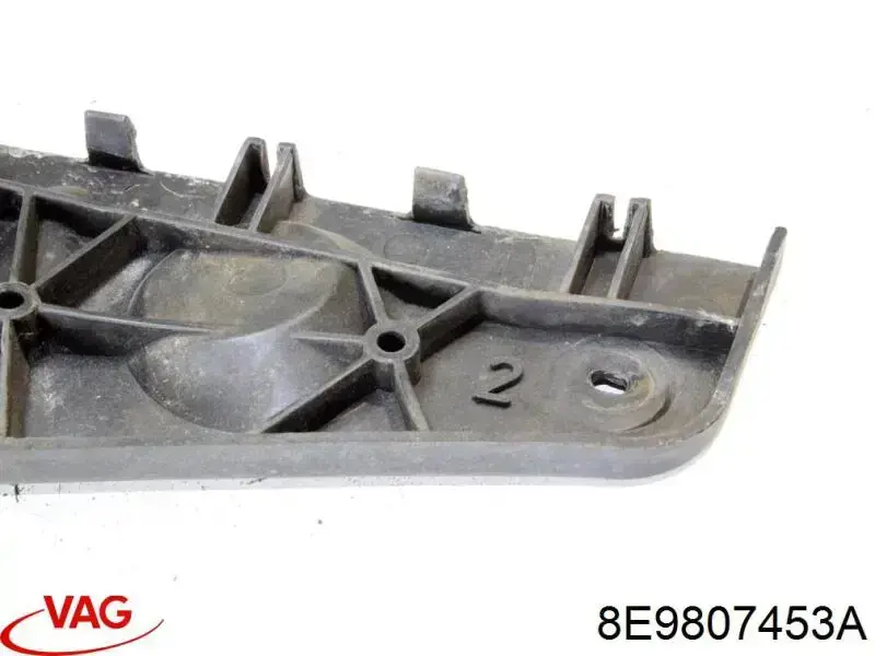 Comprar 8E9807453A VAG Guía izquierda del parachoques trasero