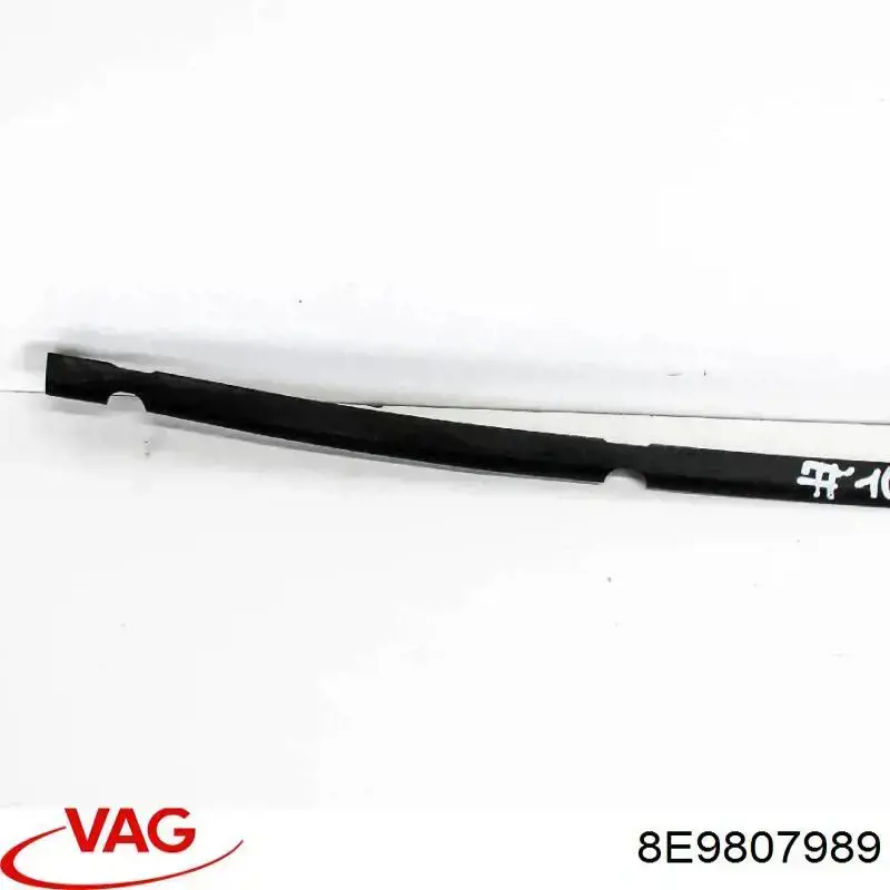 8E9807989 VAG 