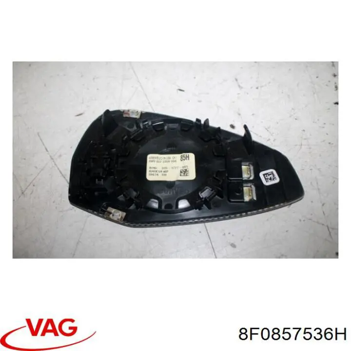 Cristal de espejo retrovisor derecho VAG 8F0857536H precio, desde 660,83 EUR