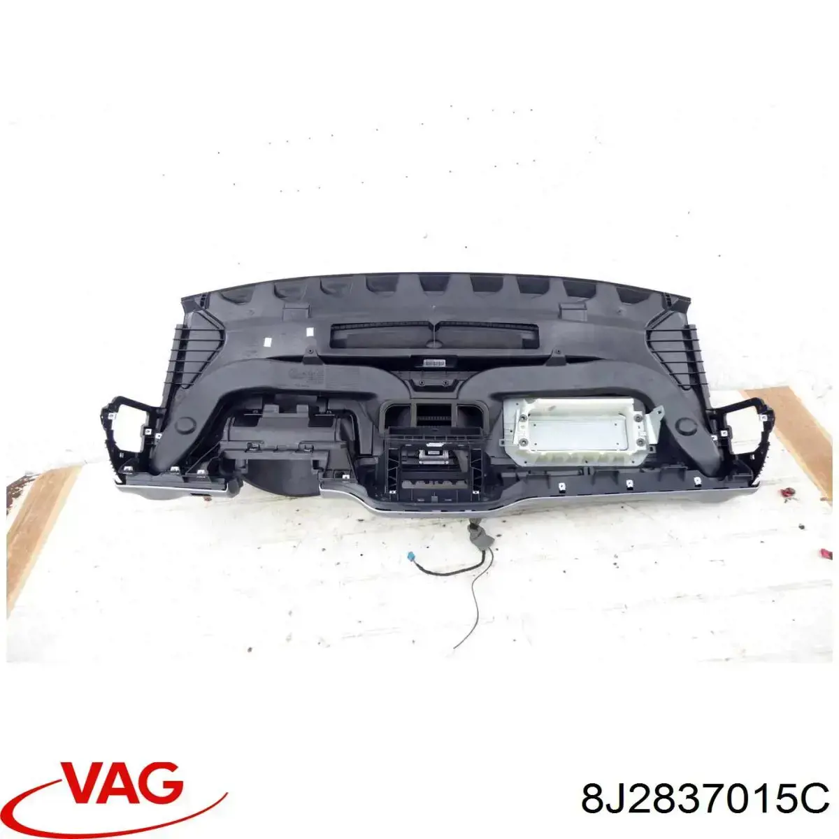 8J2837015C VAG Cerradura de puerta
