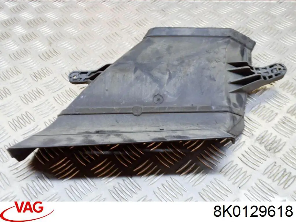 Entrada del filtro de aire 8K0129618 VAG