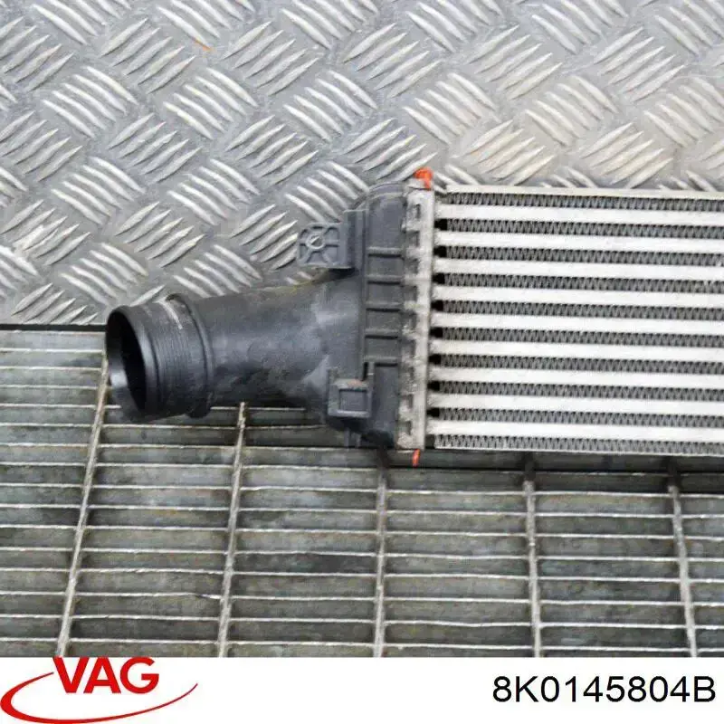 Radiador adicional de refrigeración del motor VAG 8K0145804B precio, desde 131,92 EUR