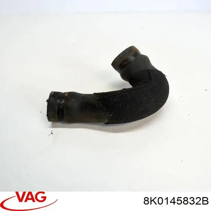 Tubo de admisión de aire, entrada al resonador 8K0145832B VAG