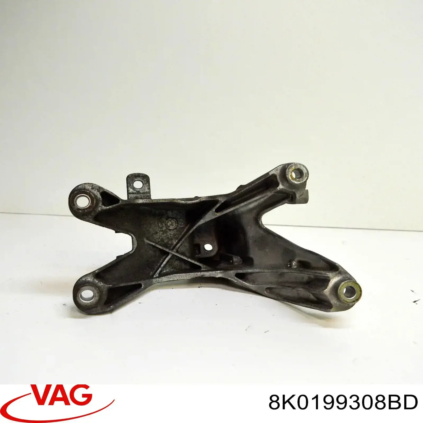 Soporte derecho del motor VAG 8K0199308BD precio, desde 103,09 EUR