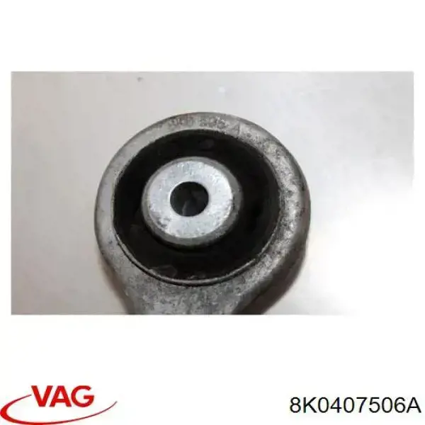 Brazo superior derecho de la suspensión delantera VAG 8K0407506A