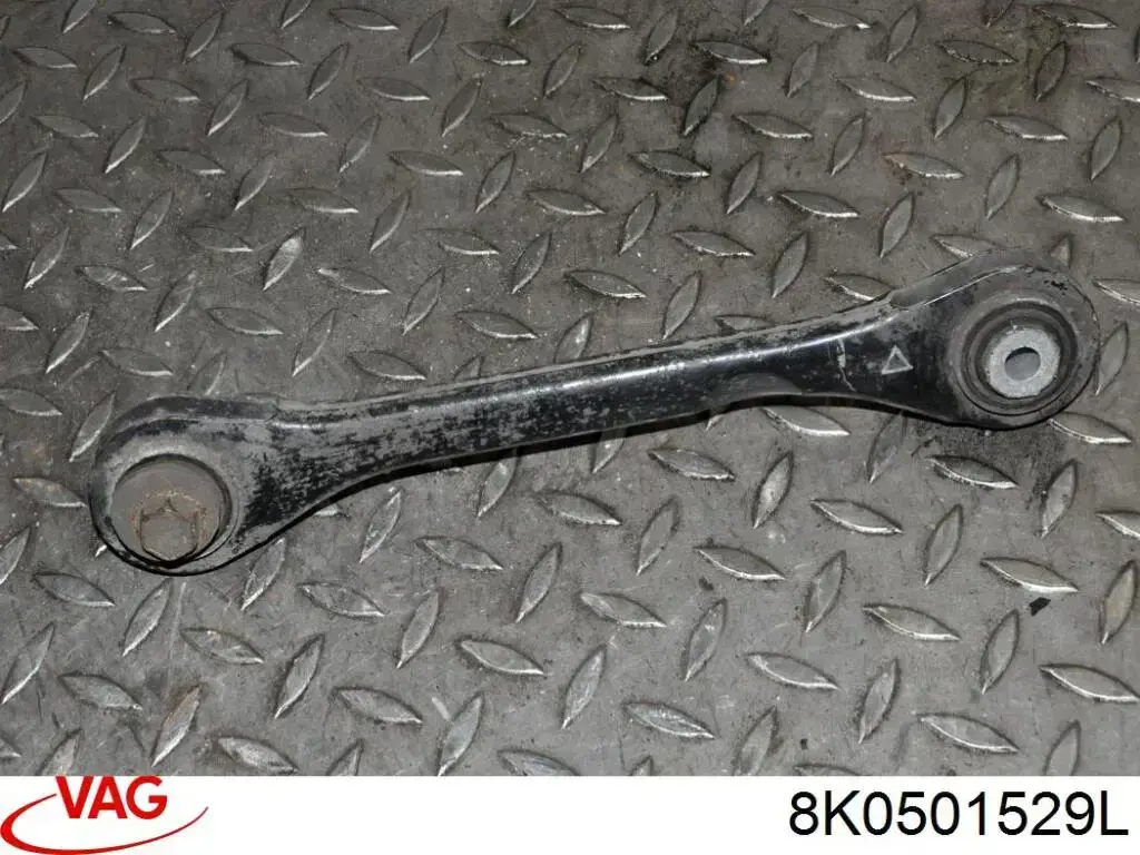 Comprar 8K0501529L VAG Brazo transversal de suspensión trasera