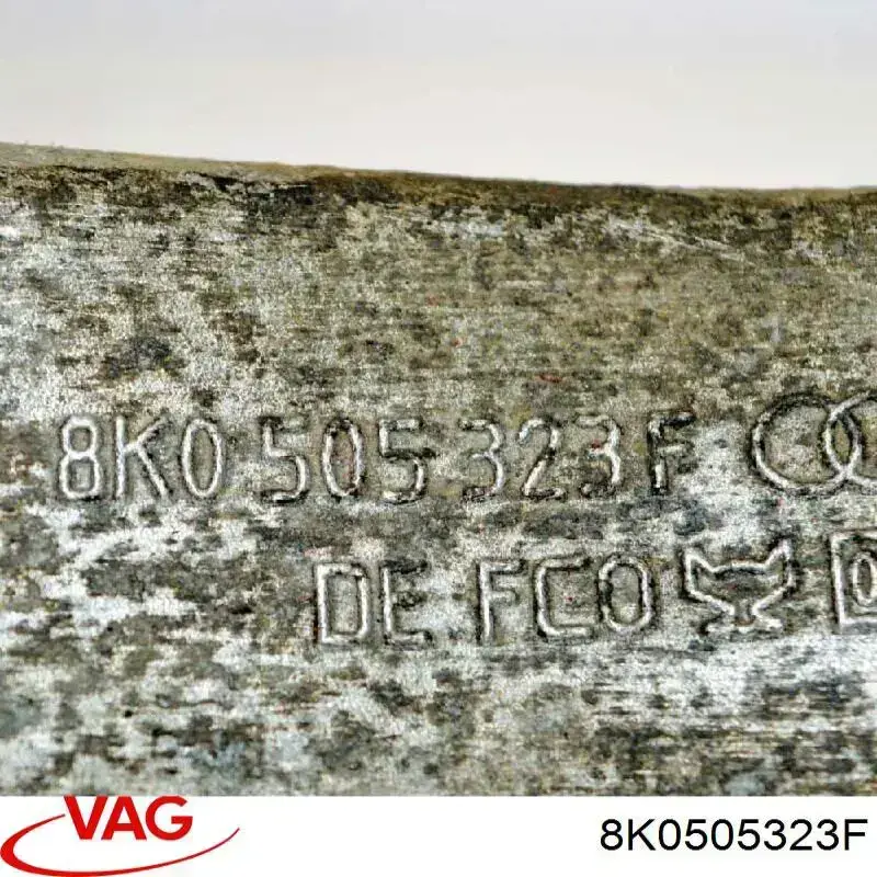 Brazo superior izquierdo de la suspensión trasera VAG 8K0505323F