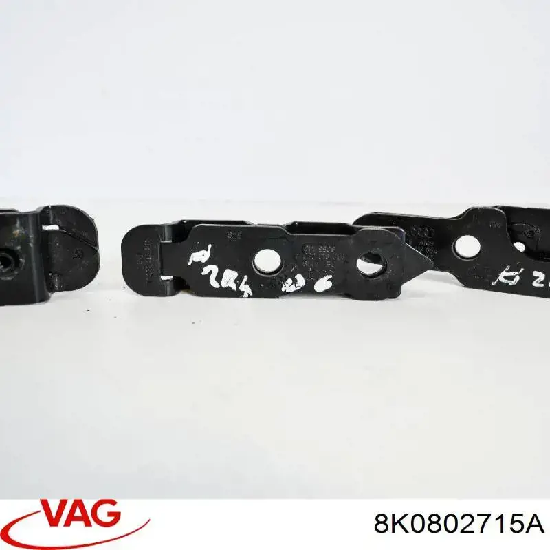 8K0802715A VAG 