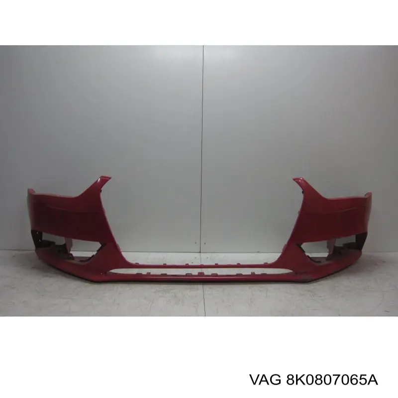 Parachoques delantero VAG 8K0807065A precio, desde 134,37 EUR
