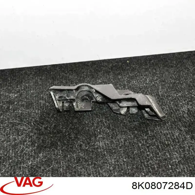 Comprar 8K0807284D VAG Guía derecha del parachoques delantero