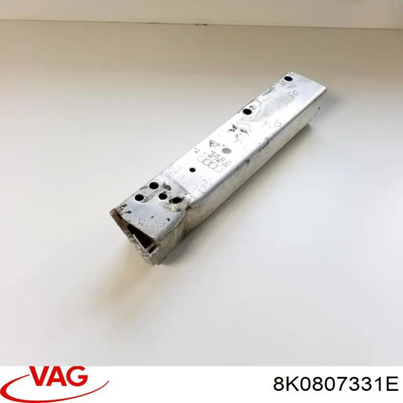 Soporte del refuerzo del parachoques delantero VAG 8K0807331E precio, desde 104,57 EUR