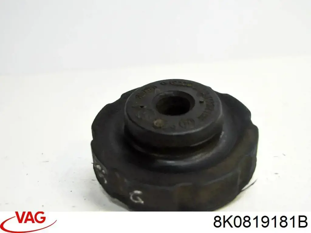 Rejilla de ventilación trasera del habitáculo 8K0819181B VAG
