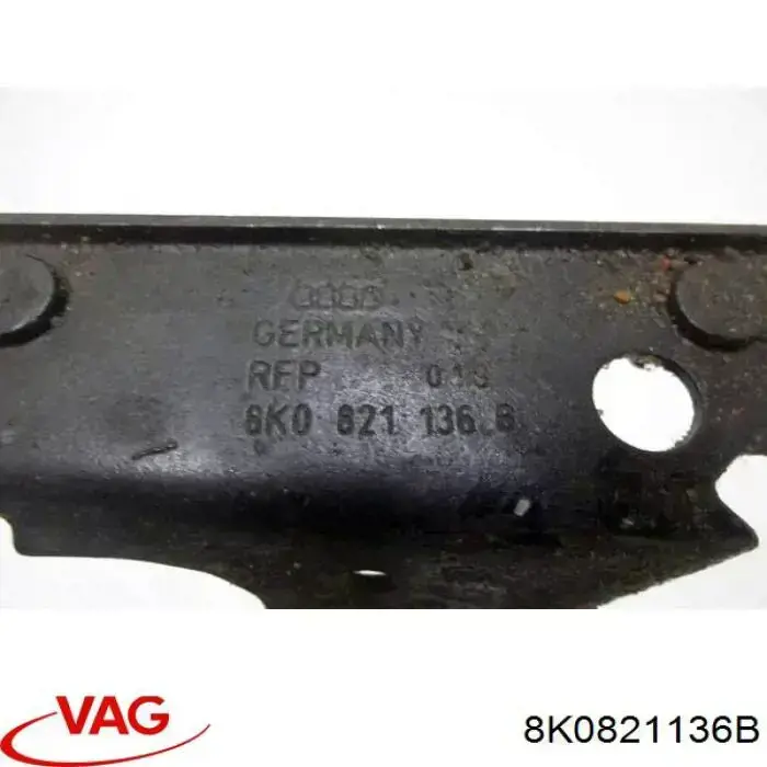 Soporte delantero de guardabarros delantero derecho VAG 8K0821136B precio, desde 24,94 EUR