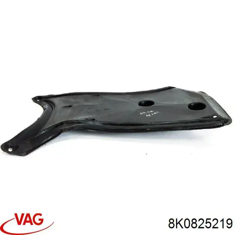 Protector de bajos trasero VAG 8K0825219