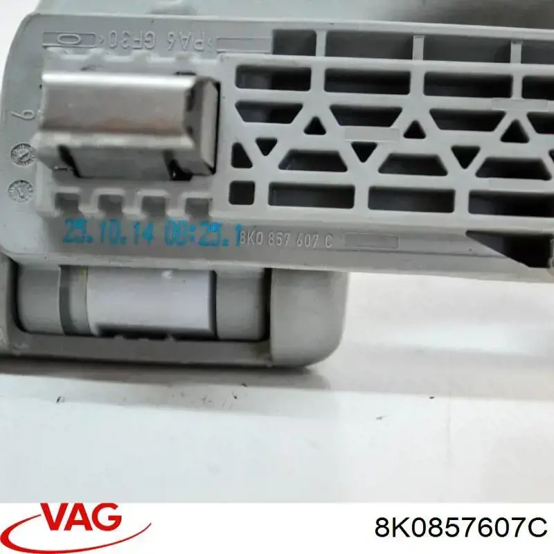 8K0857607C VAG Asa de techo