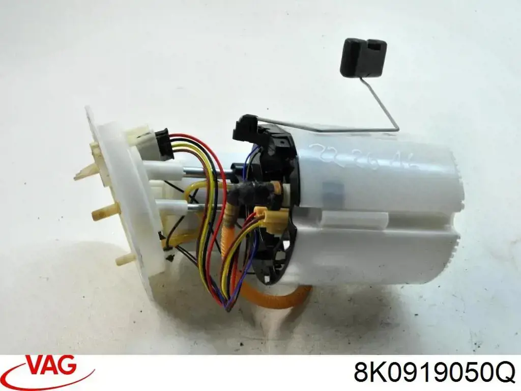 Módulo alimentación de combustible  VAG 8K0919050Q precio, desde 107,45 EUR