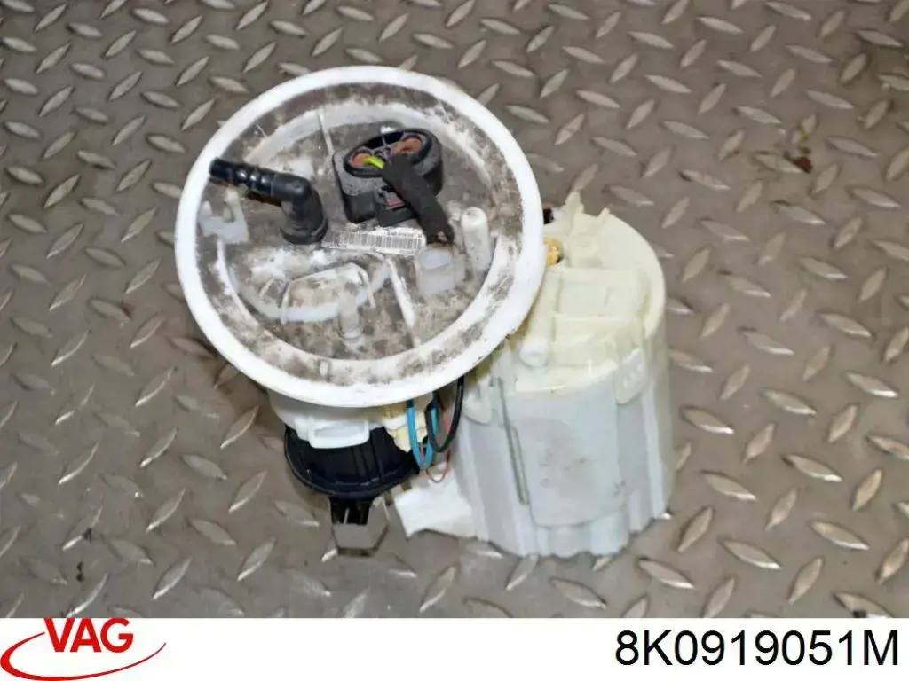 Módulo alimentación de combustible  VAG 8K0919051M precio, desde 120,92 EUR
