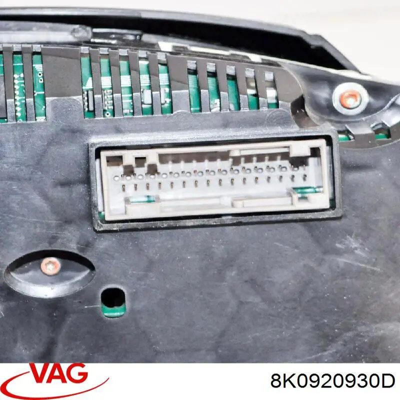 Cuadro instrumentos 8K0920930D VAG