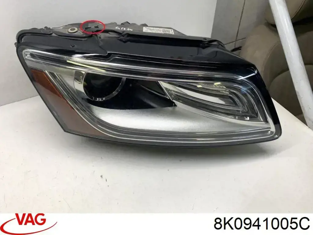Comprar 8K0941005C VAG Carcasa del faro izquierdo