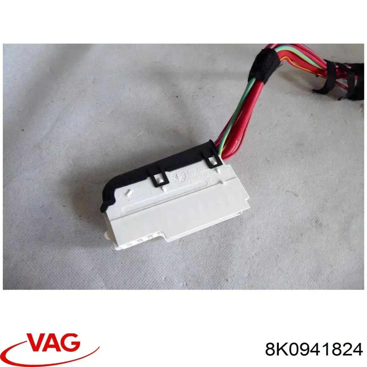 Caja reles VAG 8K0941824